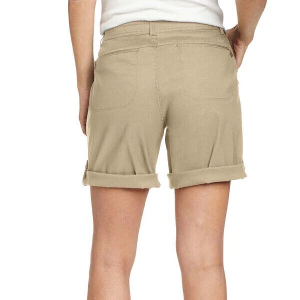 Eddie Bauer- Women’s Lightweight Adjustable Length Bermuda Short, Beige - Picture 3 of 8